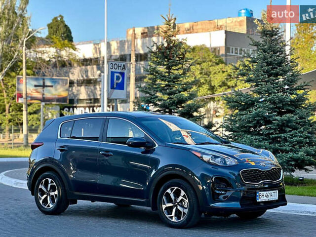 Синій Кіа Sportage, об'ємом двигуна 2.36 л та пробігом 75 тис. км за 16450 $, фото 4 на Automoto.ua