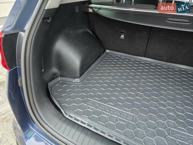 Синій Кіа Sportage, об'ємом двигуна 1.6 л та пробігом 86 тис. км за 15950 $, фото 39 на Automoto.ua