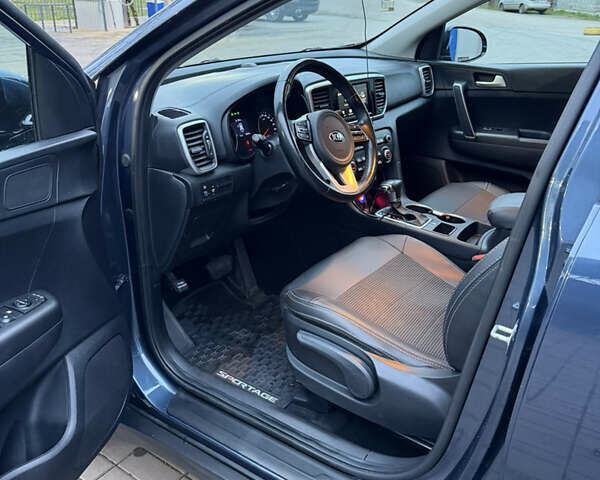Синий Киа Sportage, объемом двигателя 1.59 л и пробегом 88 тыс. км за 18500 $, фото 21 на Automoto.ua