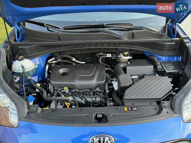 Синій Кіа Sportage, об'ємом двигуна 1.6 л та пробігом 52 тис. км за 17900 $, фото 66 на Automoto.ua