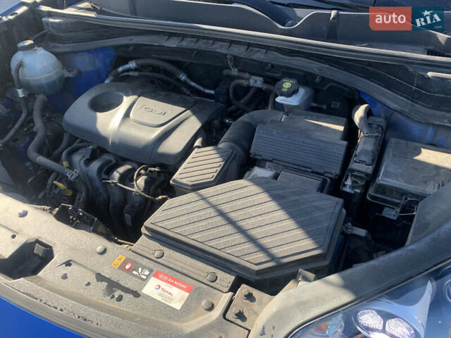 Синий Киа Sportage, объемом двигателя 1.59 л и пробегом 72 тыс. км за 18200 $, фото 89 на Automoto.ua