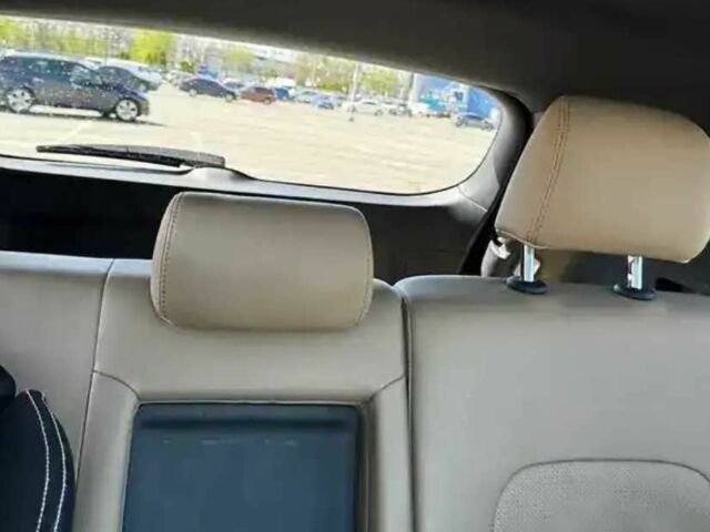 Киа Sportage 2019 в Черновцах на Automoto.ua Синий Киа Sportage, объемом двигателя 2 л и пробегом 87 тыс. км за 15000 $, фото 5 на Automoto.ua