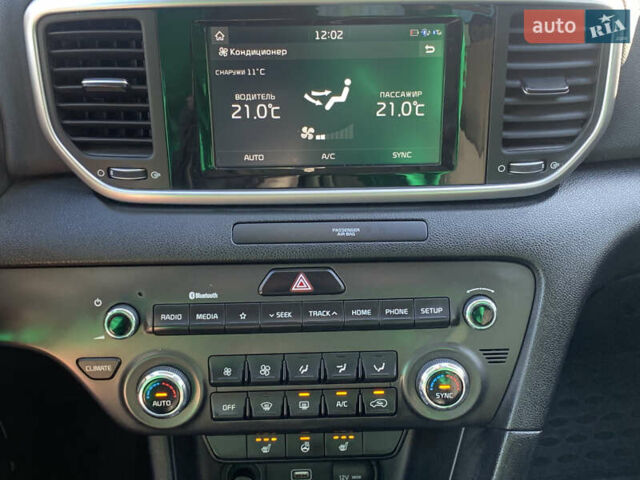 Синий Киа Sportage, объемом двигателя 1.59 л и пробегом 72 тыс. км за 18200 $, фото 62 на Automoto.ua