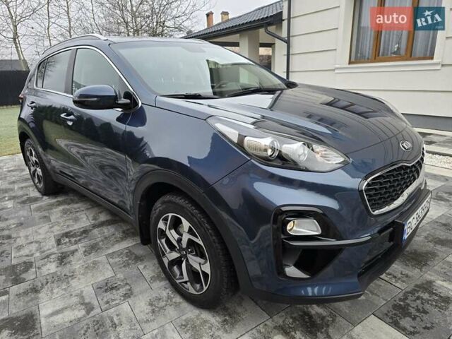 Синій Кіа Sportage, об'ємом двигуна 1.6 л та пробігом 86 тис. км за 15950 $, фото 2 на Automoto.ua