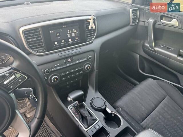 Синий Киа Sportage, объемом двигателя 1.59 л и пробегом 45 тыс. км за 21800 $, фото 10 на Automoto.ua