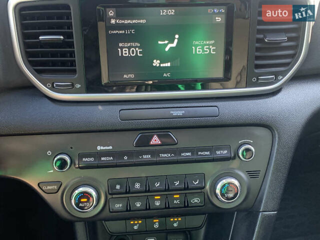 Синий Киа Sportage, объемом двигателя 1.59 л и пробегом 72 тыс. км за 18200 $, фото 61 на Automoto.ua