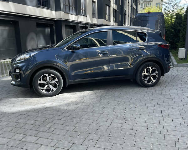 Синій Кіа Sportage, об'ємом двигуна 1.59 л та пробігом 84 тис. км за 19300 $, фото 8 на Automoto.ua