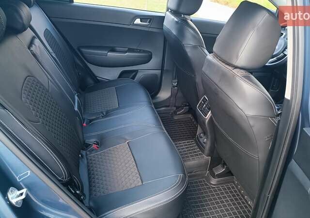 Синій Кіа Sportage, об'ємом двигуна 1.59 л та пробігом 85 тис. км за 17900 $, фото 10 на Automoto.ua
