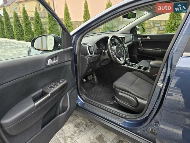 Синій Кіа Sportage, об'ємом двигуна 1.6 л та пробігом 86 тис. км за 15950 $, фото 16 на Automoto.ua