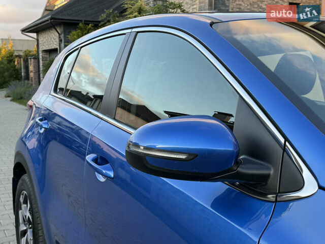 Синій Кіа Sportage, об'ємом двигуна 1.6 л та пробігом 52 тис. км за 17900 $, фото 8 на Automoto.ua