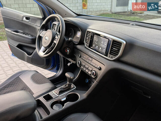 Синій Кіа Sportage, об'ємом двигуна 1.6 л та пробігом 52 тис. км за 17900 $, фото 59 на Automoto.ua