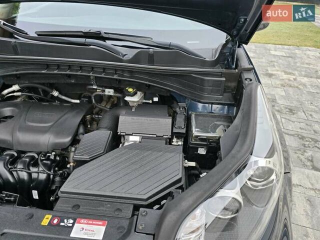 Синій Кіа Sportage, об'ємом двигуна 1.6 л та пробігом 86 тис. км за 15950 $, фото 42 на Automoto.ua