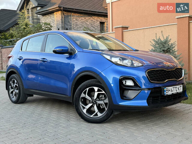 Синій Кіа Sportage, об'ємом двигуна 1.6 л та пробігом 52 тис. км за 17900 $, фото 4 на Automoto.ua