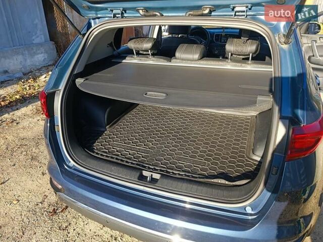 Синій Кіа Sportage, об'ємом двигуна 1.59 л та пробігом 85 тис. км за 17900 $, фото 12 на Automoto.ua