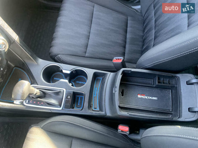 Синий Киа Sportage, объемом двигателя 1.59 л и пробегом 72 тыс. км за 18200 $, фото 50 на Automoto.ua