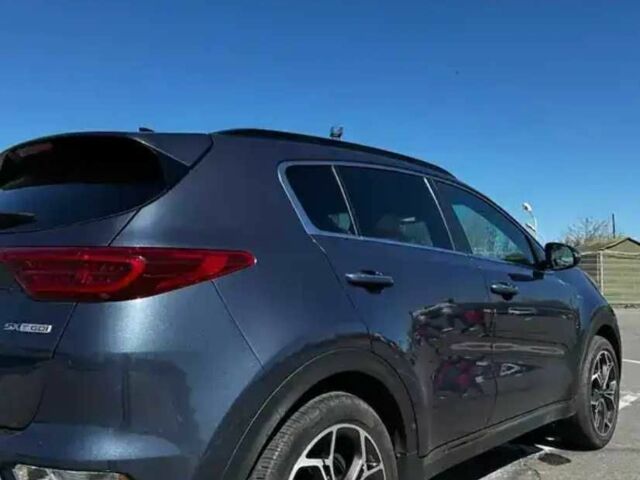 Киа Sportage 2019 в Черновцах на Automoto.ua Синий Киа Sportage, объемом двигателя 2 л и пробегом 87 тыс. км за 15000 $, фото 1 на Automoto.ua