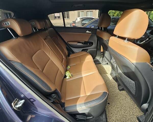 Синий Киа Sportage, объемом двигателя 2 л и пробегом 99 тыс. км за 26300 $, фото 13 на Automoto.ua