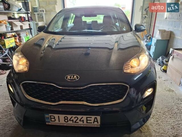 Синий Киа Sportage, объемом двигателя 1.6 л и пробегом 121 тыс. км за 17000 $, фото 23 на Automoto.ua