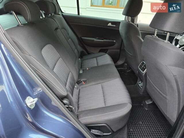 Синій Кіа Sportage, об'ємом двигуна 1.6 л та пробігом 86 тис. км за 15950 $, фото 35 на Automoto.ua