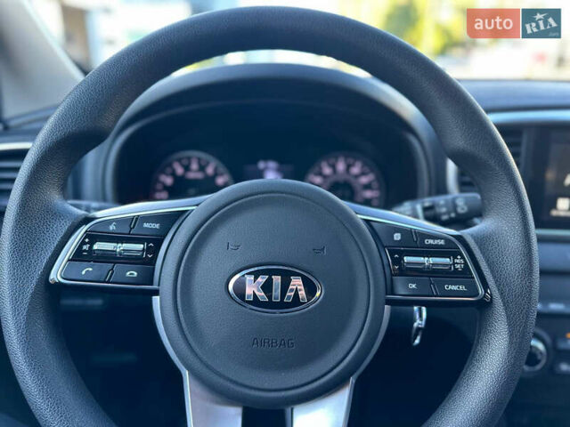 Синій Кіа Sportage, об'ємом двигуна 2.36 л та пробігом 75 тис. км за 16450 $, фото 11 на Automoto.ua