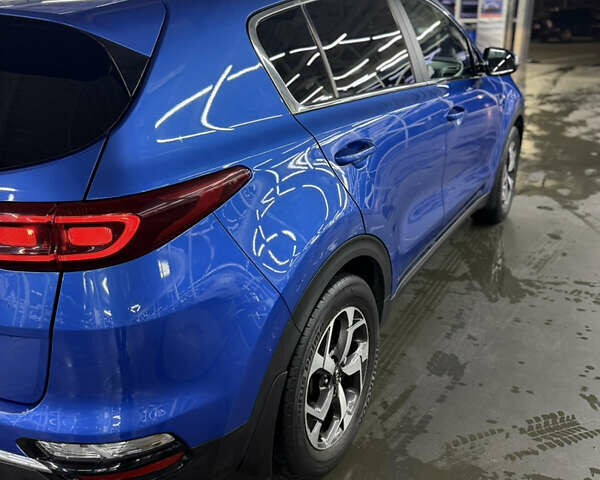 Синий Киа Sportage, объемом двигателя 1.59 л и пробегом 103 тыс. км за 15300 $, фото 10 на Automoto.ua