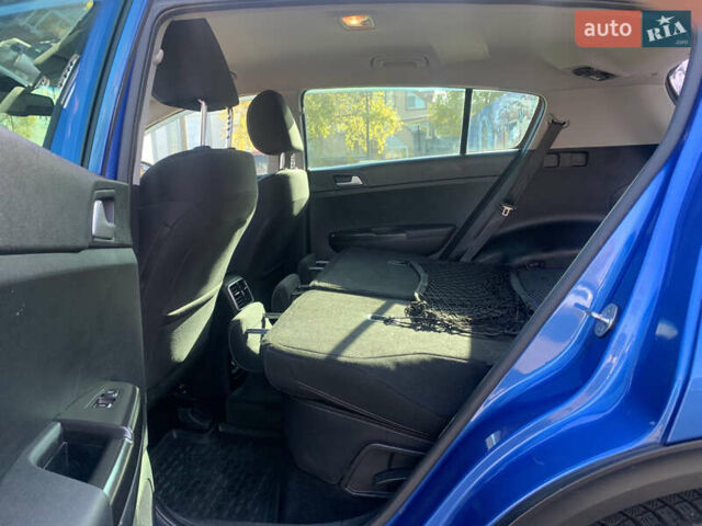 Синий Киа Sportage, объемом двигателя 1.59 л и пробегом 72 тыс. км за 18200 $, фото 26 на Automoto.ua