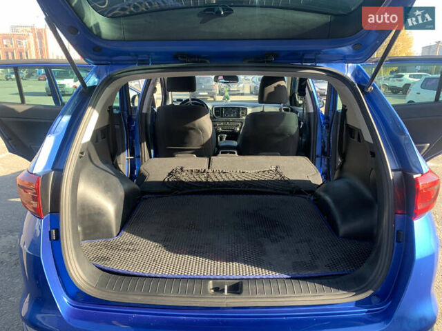 Синий Киа Sportage, объемом двигателя 1.59 л и пробегом 72 тыс. км за 18200 $, фото 37 на Automoto.ua