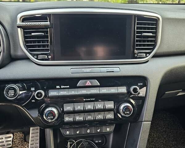 Синий Киа Sportage, объемом двигателя 2 л и пробегом 99 тыс. км за 26300 $, фото 27 на Automoto.ua