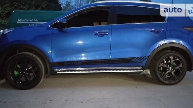 Синій Кіа Sportage, об'ємом двигуна 1.59 л та пробігом 40 тис. км за 19000 $, фото 1 на Automoto.ua