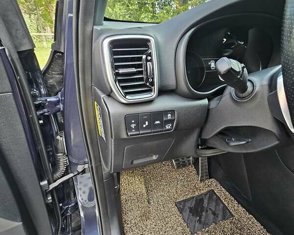 Синий Киа Sportage, объемом двигателя 2 л и пробегом 99 тыс. км за 26300 $, фото 21 на Automoto.ua