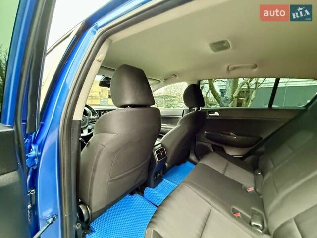 Синий Киа Sportage, объемом двигателя 1.59 л и пробегом 115 тыс. км за 16999 $, фото 69 на Automoto.ua