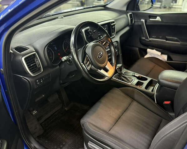 Синий Киа Sportage, объемом двигателя 1.59 л и пробегом 103 тыс. км за 15300 $, фото 9 на Automoto.ua