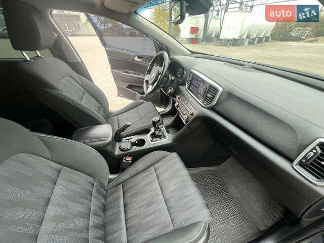 Синій Кіа Sportage, об'ємом двигуна 1.59 л та пробігом 178 тис. км за 14500 $, фото 19 на Automoto.ua
