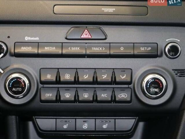 Синій Кіа Sportage, об'ємом двигуна 1.59 л та пробігом 16 тис. км за 20000 $, фото 3 на Automoto.ua