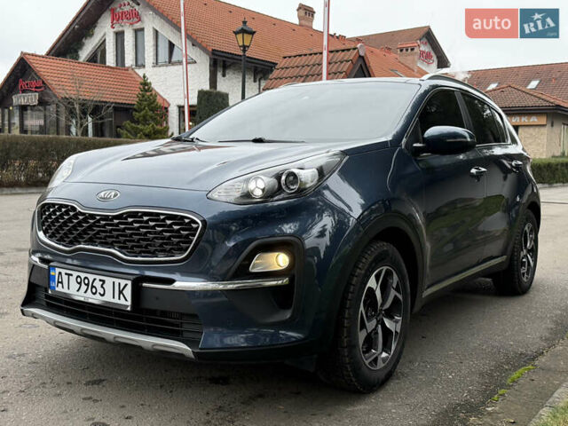 Синій Кіа Sportage, об'ємом двигуна 1.6 л та пробігом 200 тис. км за 18950 $, фото 1 на Automoto.ua