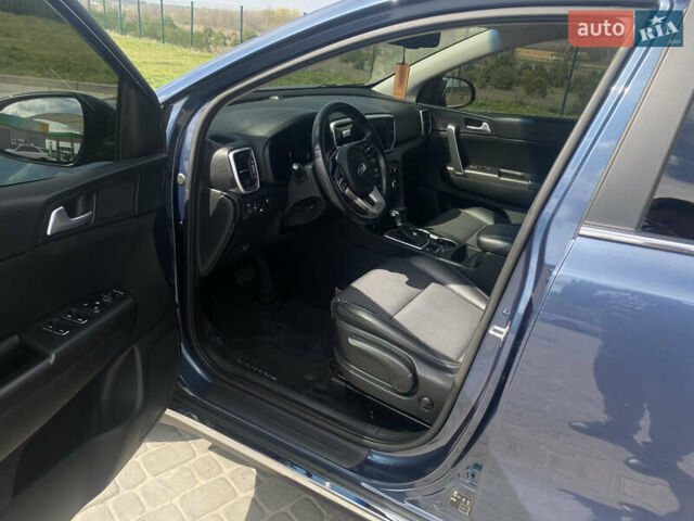 Синий Киа Sportage, объемом двигателя 1.6 л и пробегом 198 тыс. км за 18000 $, фото 6 на Automoto.ua