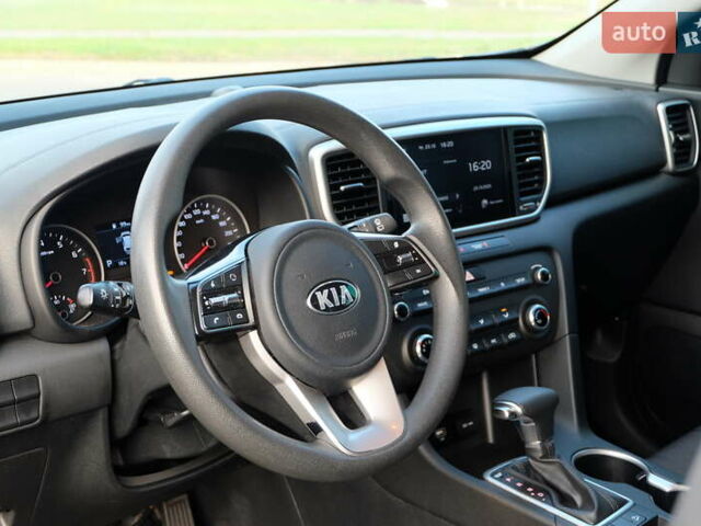 Синий Киа Sportage, объемом двигателя 1.59 л и пробегом 88 тыс. км за 17700 $, фото 9 на Automoto.ua