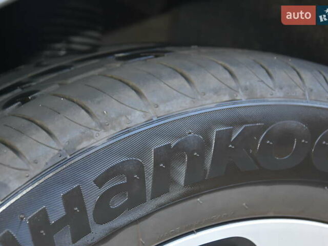 Синий Киа Sportage, объемом двигателя 1.59 л и пробегом 29 тыс. км за 19900 $, фото 6 на Automoto.ua