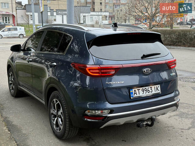 Синій Кіа Sportage, об'ємом двигуна 1.6 л та пробігом 200 тис. км за 18950 $, фото 7 на Automoto.ua