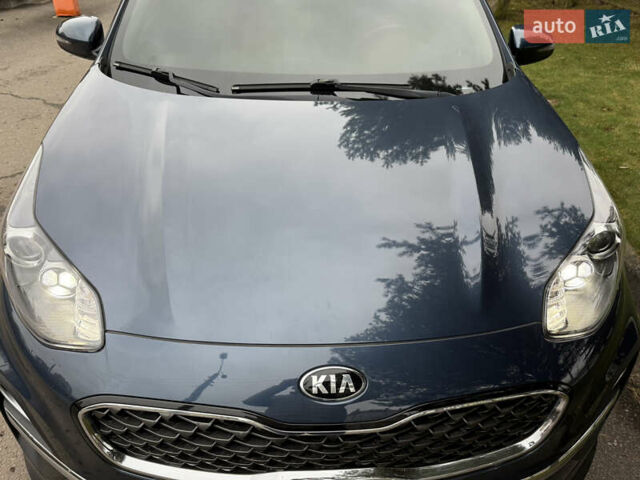 Синій Кіа Sportage, об'ємом двигуна 1.6 л та пробігом 200 тис. км за 18950 $, фото 13 на Automoto.ua