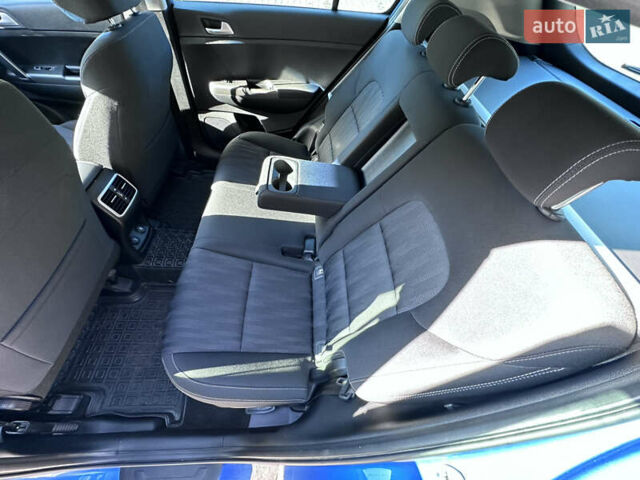 Синий Киа Sportage, объемом двигателя 1.59 л и пробегом 16 тыс. км за 18400 $, фото 14 на Automoto.ua
