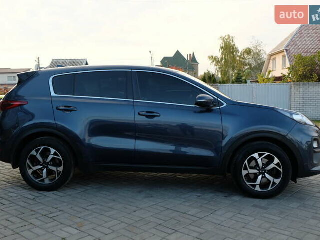 Синий Киа Sportage, объемом двигателя 1.59 л и пробегом 88 тыс. км за 17700 $, фото 3 на Automoto.ua