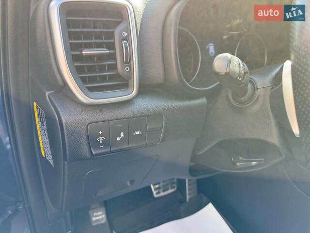 Синий Киа Sportage, объемом двигателя 2.4 л и пробегом 79 тыс. км за 16990 $, фото 20 на Automoto.ua