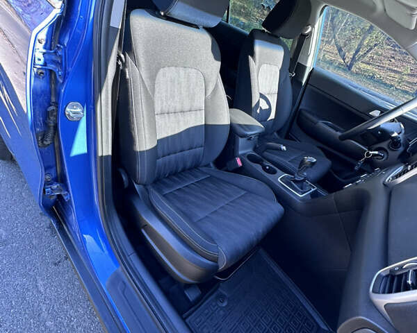 Синий Киа Sportage, объемом двигателя 1.59 л и пробегом 16 тыс. км за 18400 $, фото 21 на Automoto.ua