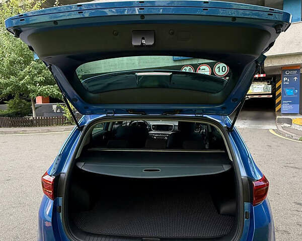 Синий Киа Sportage, объемом двигателя 1.59 л и пробегом 67 тыс. км за 19500 $, фото 6 на Automoto.ua