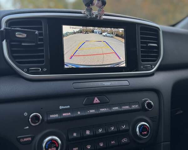 Синий Киа Sportage, объемом двигателя 1.59 л и пробегом 45 тыс. км за 20250 $, фото 5 на Automoto.ua