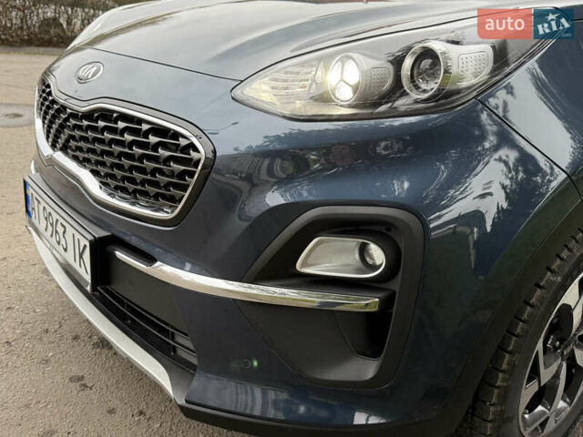 Синій Кіа Sportage, об'ємом двигуна 1.6 л та пробігом 200 тис. км за 18950 $, фото 12 на Automoto.ua