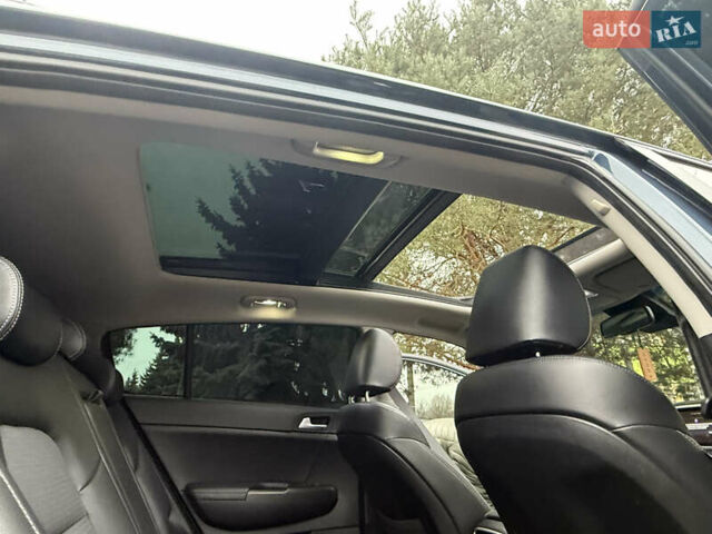 Синій Кіа Sportage, об'ємом двигуна 1.6 л та пробігом 200 тис. км за 18950 $, фото 27 на Automoto.ua