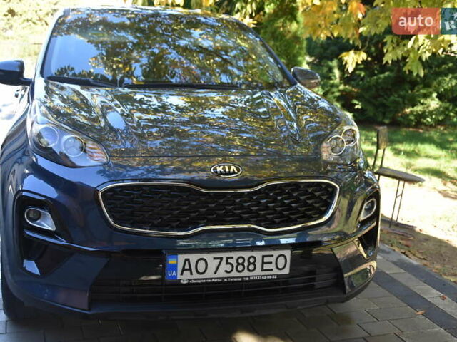 Синий Киа Sportage, объемом двигателя 1.59 л и пробегом 29 тыс. км за 19900 $, фото 3 на Automoto.ua