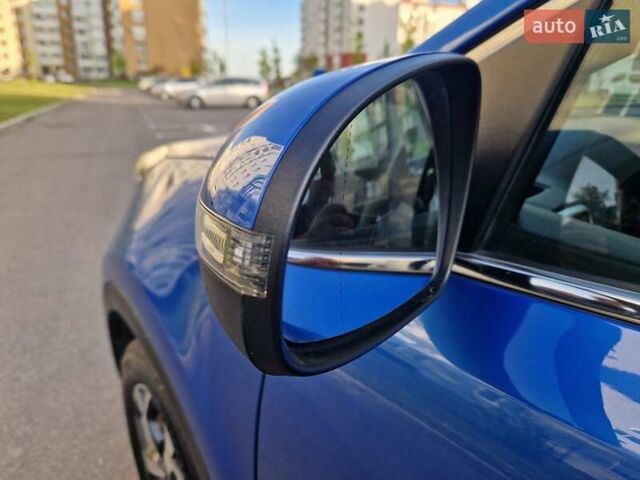 Синий Киа Sportage, объемом двигателя 1.6 л и пробегом 40 тыс. км за 16900 $, фото 49 на Automoto.ua